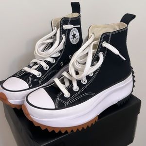 Converse Run Star Hike Platform